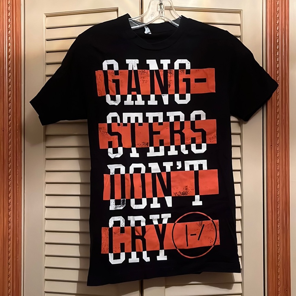 Discontinued twenty one pilots “Heavydirtysoul” Band T size XS